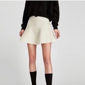 Zara White Knit A-Line Mini Skirt